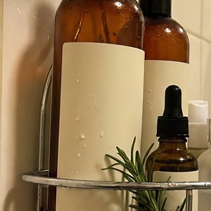 A thickening shampoo